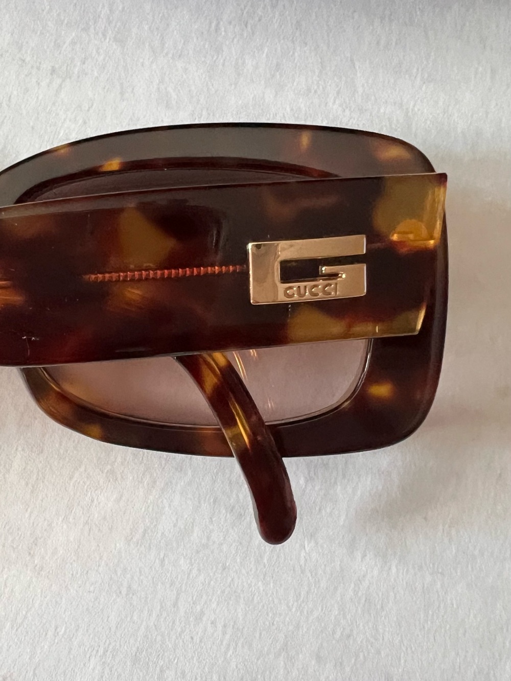 Gucci Tortoiseshell Rectangular Sunglasses - Brown/Amber
